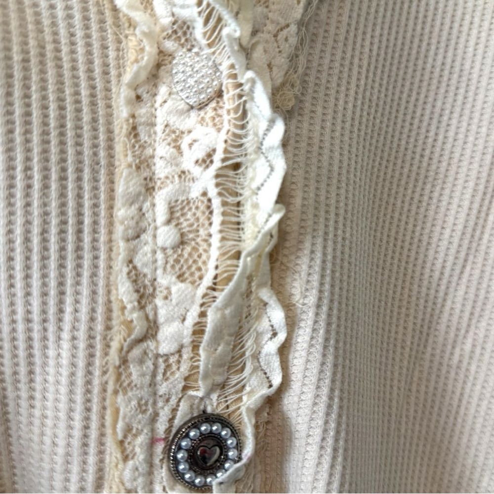 POL Ivory Lace Patchwork Button Up Shacket Size L… - image 9